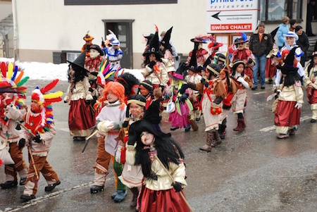 Carnival Saas Fee children parade