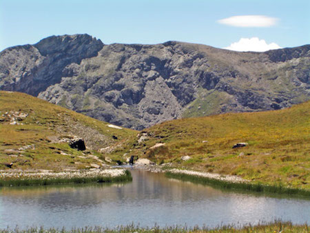 Pinter Lakes