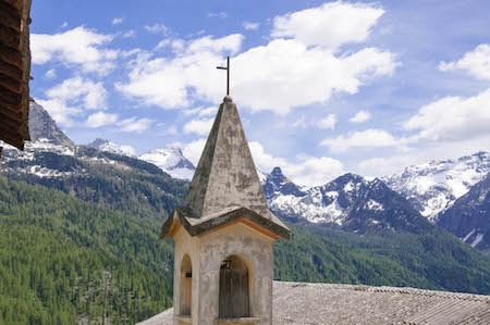 Trekking in Monterosa